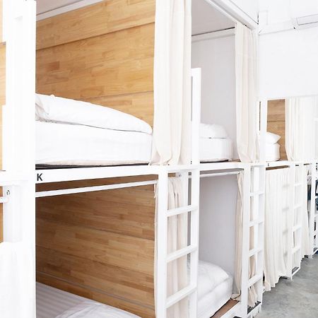 Hood Hostel Rangun Zewnętrze zdjęcie